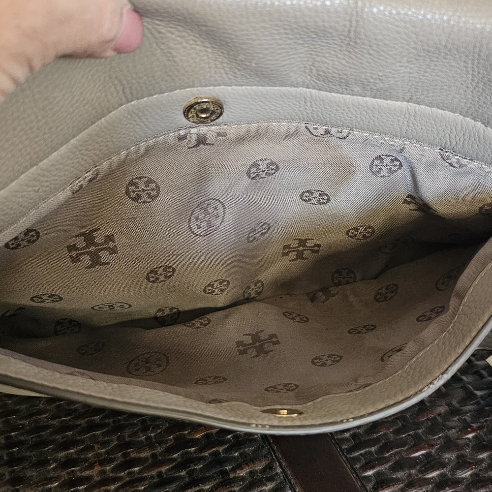 Tory Burch Gray Leather Crossbody Bag - Picture 10 of 13
